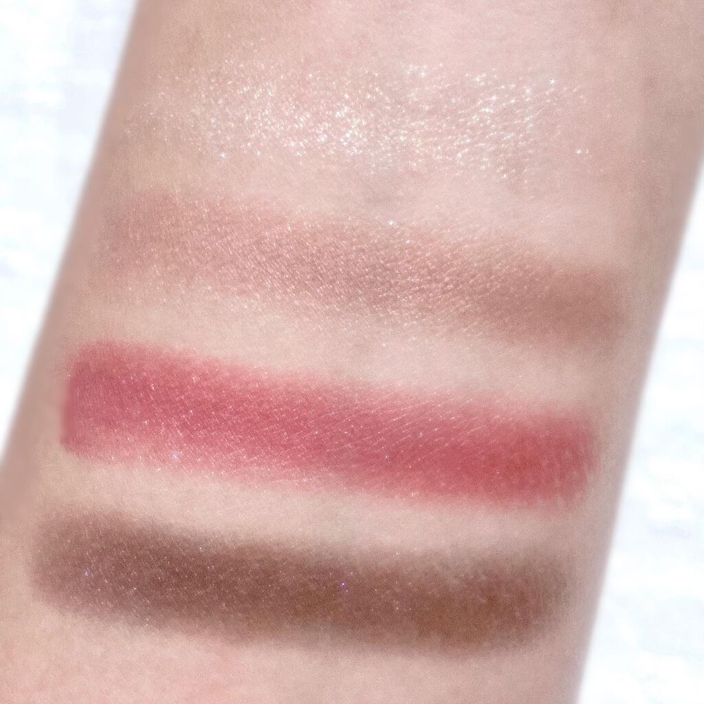 グロッシーリッチ アイズ N/Visée/アイシャドウパレットを使ったクチコミ（3枚目）