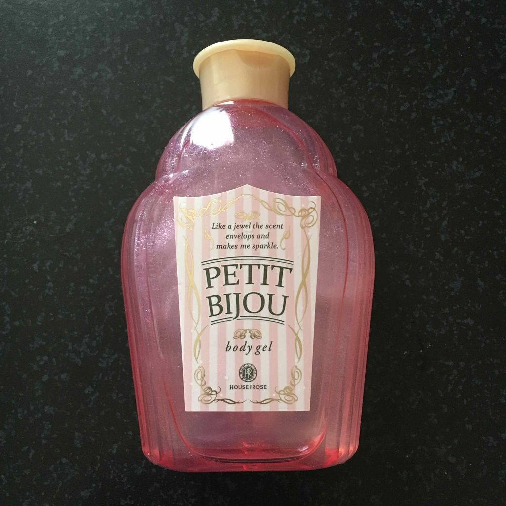 ハウス オブ ローゼ プティビジュー ボディジェルのクチコミ「プティビジュー ボディジェル

保湿効果あり匂いもある
ラメが入ってるけど塗り広げるとそんなに.....」（1枚目）