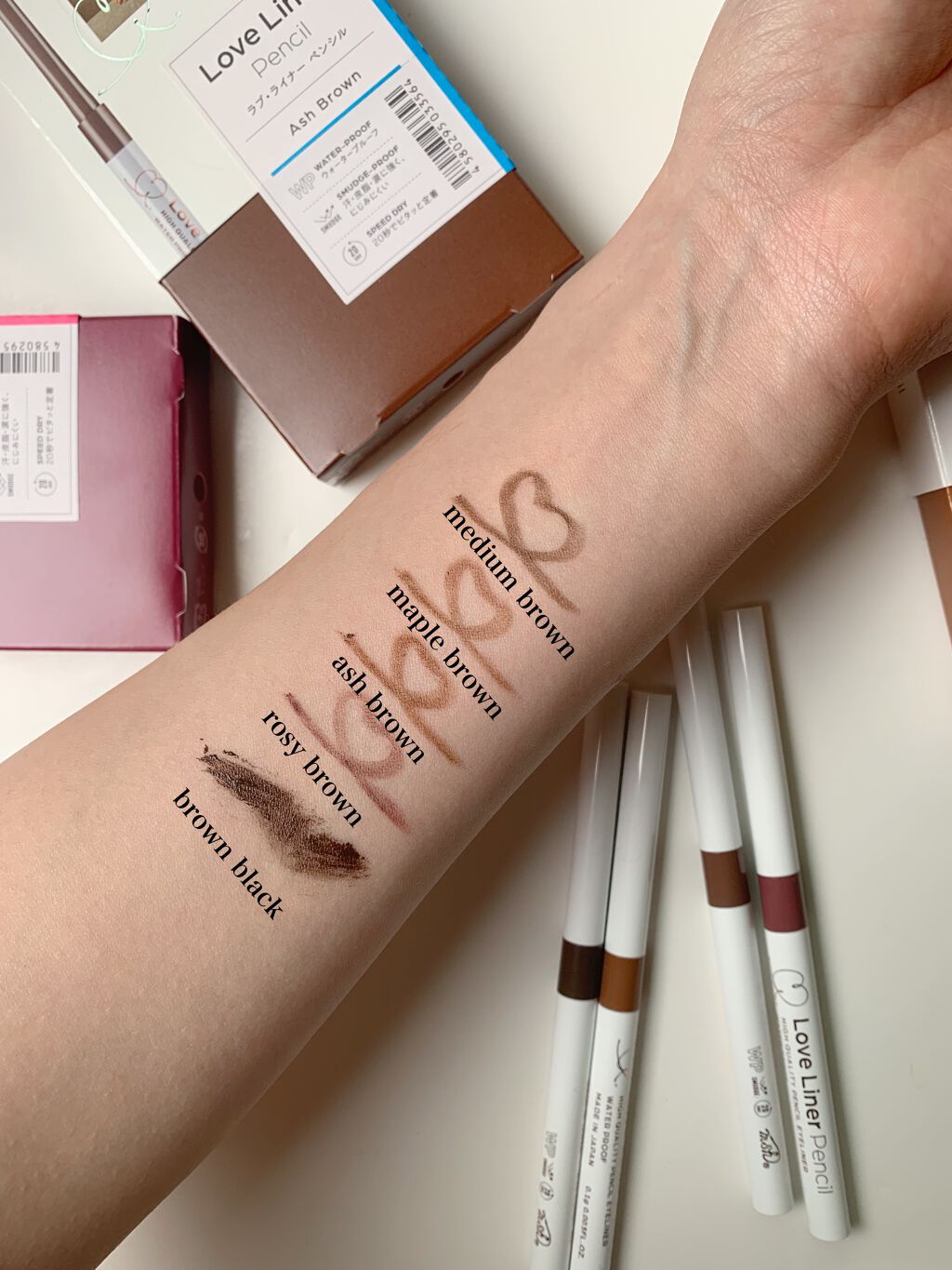 クリームフィットペンシル＜アイライナー＞/ラブ・ライナー/ペンシルアイライナーを使ったクチコミ（2枚目）