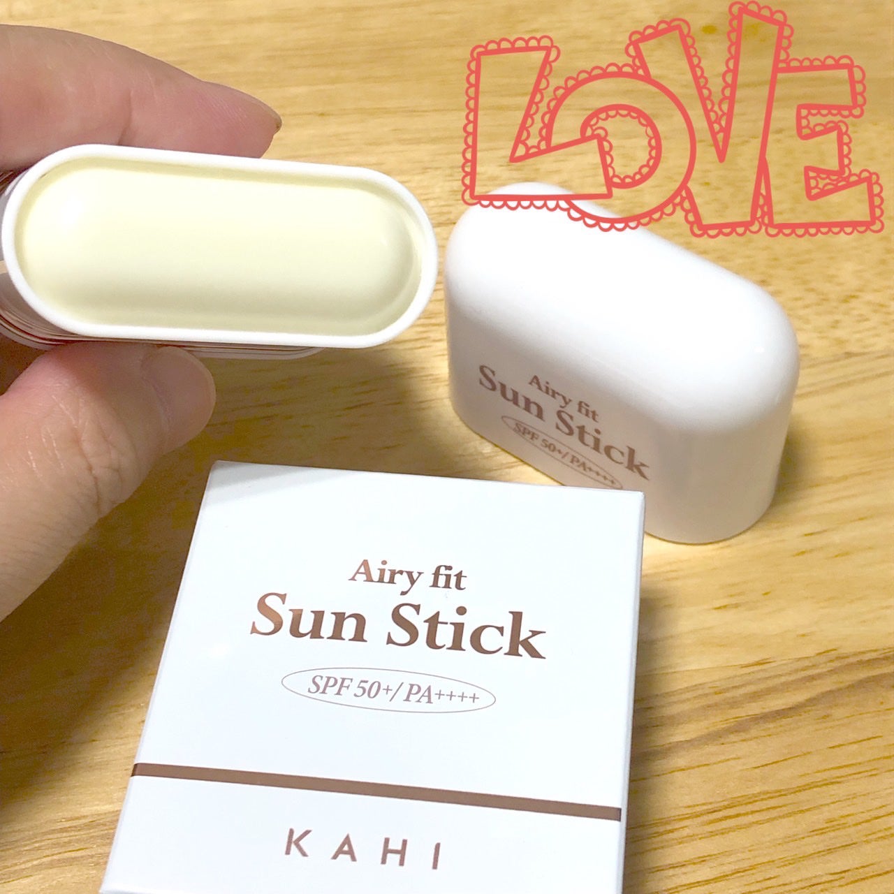 エアリーフィットサンスティック/KAHI/日焼け止めスティックを使ったクチコミ(2枚目)