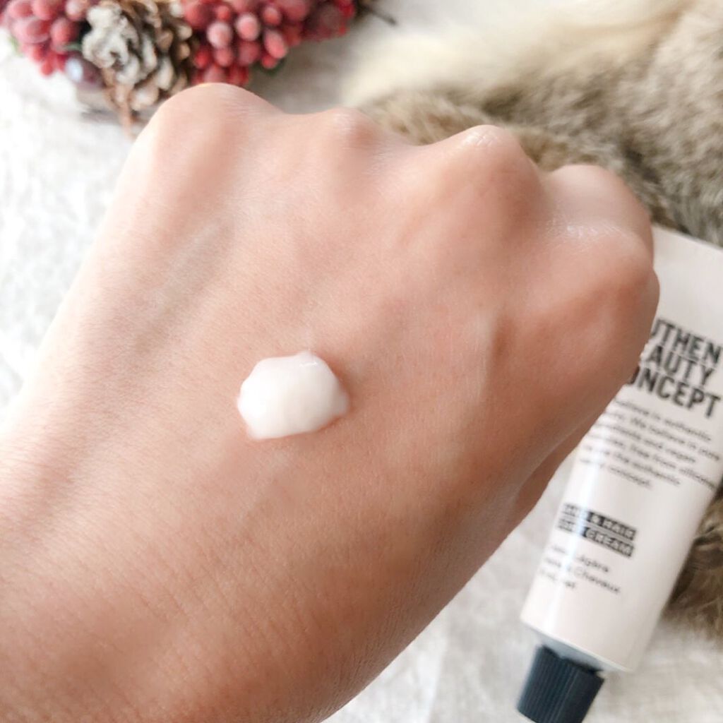 ハンド&ヘア ライトセラム/AUTHENTIC BEAUTY CONCEPT/ハンドクリームを使ったクチコミ(2枚目)