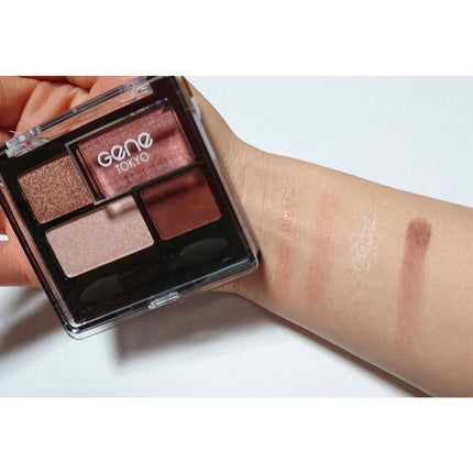 UR GLAM BLOOMING EYE COLOR PALETTE/U R GLAM/アイシャドウパレットを使ったクチコミ(7枚目)