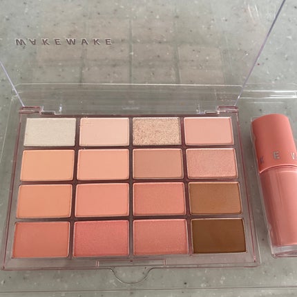 ソフトブラーリングアイパレット/wakemake/アイシャドウパレットを使ったクチコミ(3枚目)