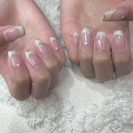 kanna on LIPS 「・・・𝕀𝕧𝕠𝕣𝕪𝕗𝕣𝕖𝕟𝕔𝕙🤍🤍🤍アイボリーベージュのフ..」(1枚目)