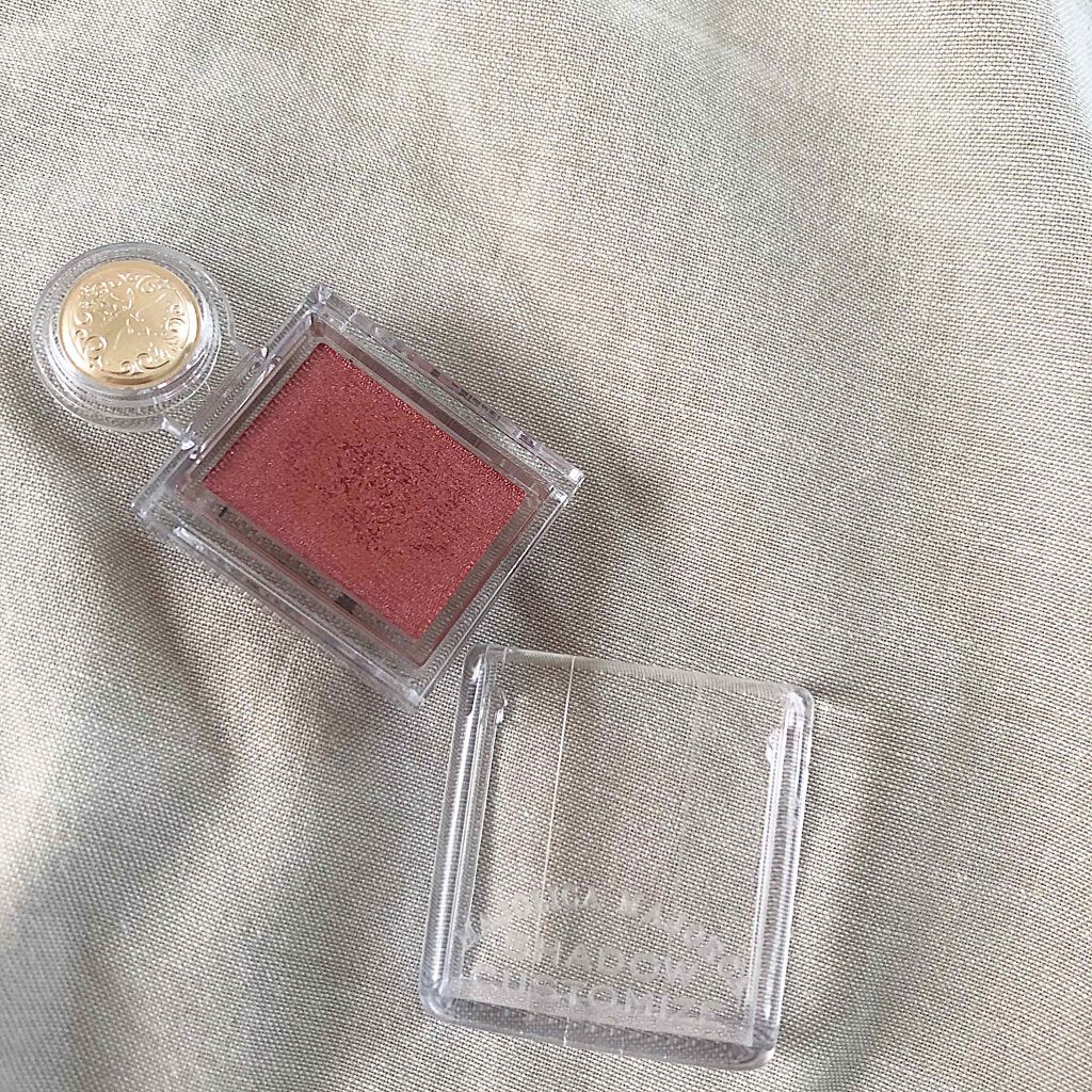 シャドーカスタマイズ/MAJOLICA MAJORCA/単色アイシャドウを使ったクチコミ（2枚目）