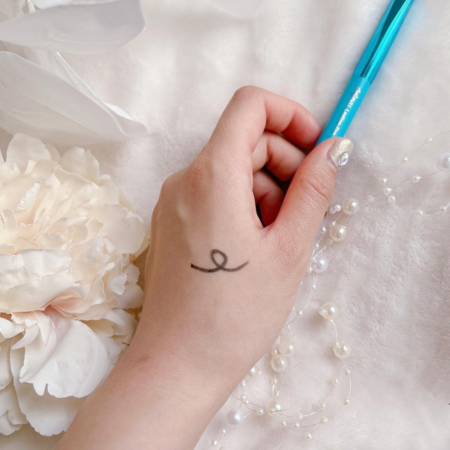 「密着アイライナー」極細クリームペンシル/デジャヴュ/ペンシルアイライナーを使ったクチコミ（3枚目）