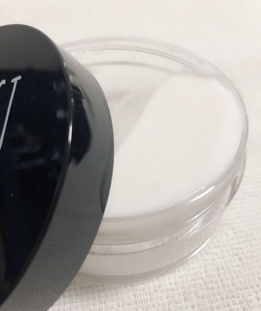 BOTANIST BOTANISTボタニカルクリームボディーバターのクチコミ「こんにちは(*´˘`*)♡
今回は朝晩毎日使う必需品！ボディークリームについての投稿です♡

.....」（2枚目）