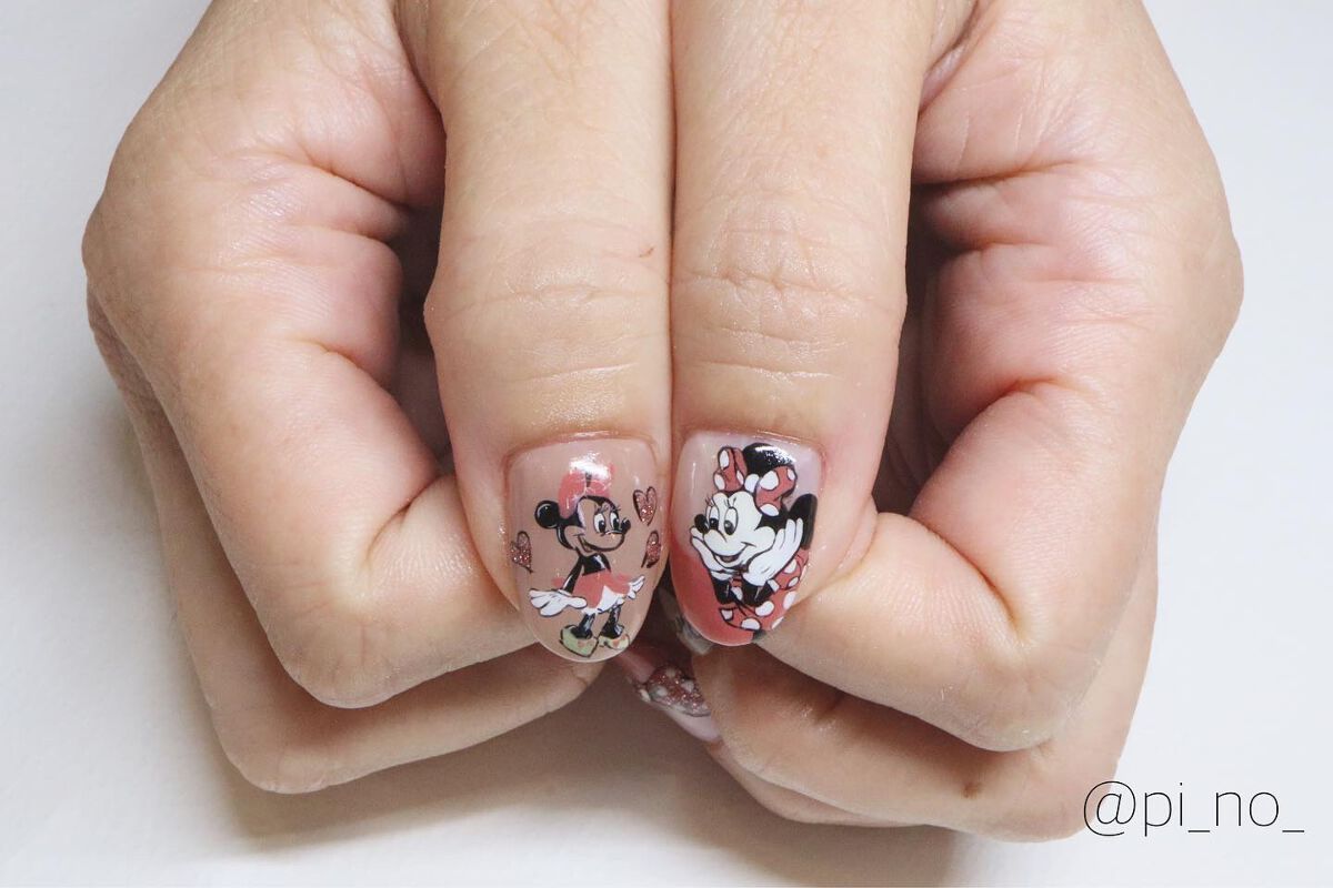 shino on LIPS 「大人ミニーちゃんネイル!くすみカラーを使って少し落ち着いたミニ..」(3枚目)