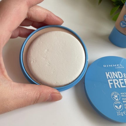 カインド&フリー モイストスキンティント/リンメル ロンドン/リキッドファンデーションを使ったクチコミ(6枚目)