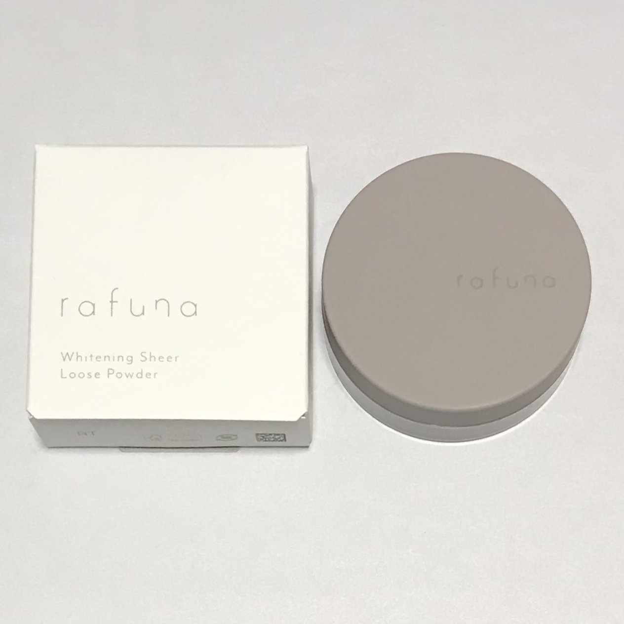 ホワイトニングシアルースパウダー/rafuna/ルースパウダーを使ったクチコミ（3枚目）