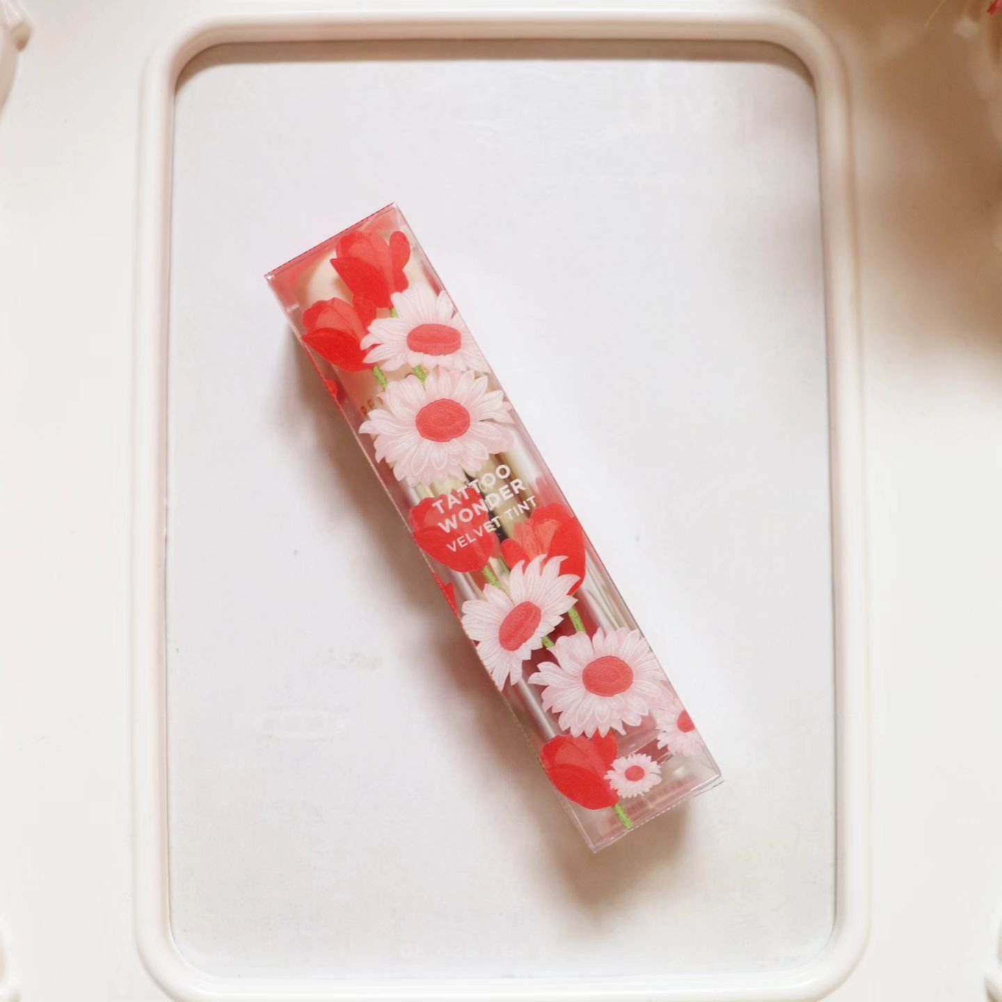 タトゥーベルベットティント/フォレンコス/リップティントを使ったクチコミ（2枚目）