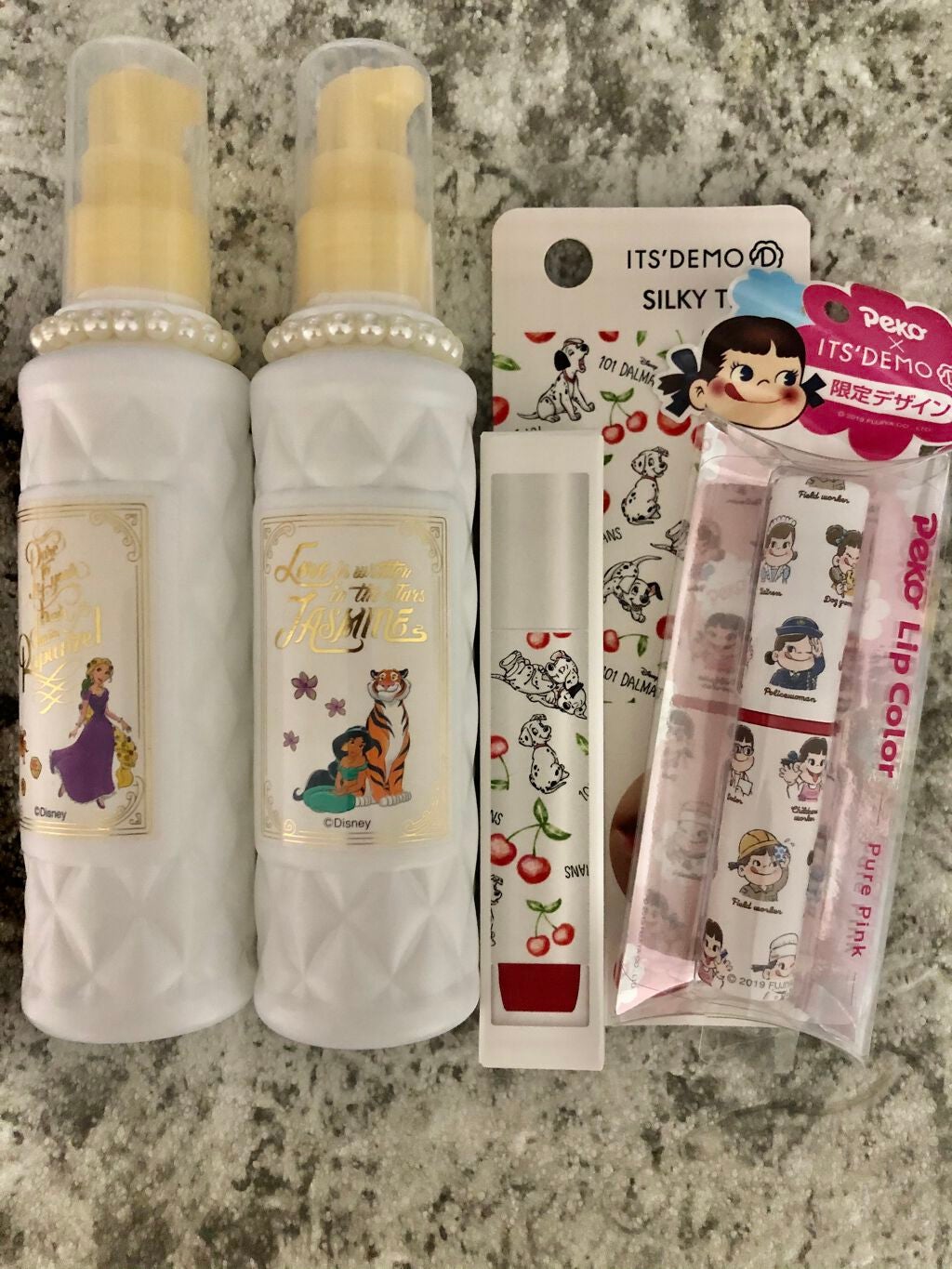 ペコちゃんリップカラー/IT'S DEMO/口紅を使ったクチコミ(1枚目)