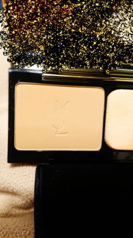 タン ラディアント タッチ コンパクト(レフィル)/YVES SAINT LAURENT BEAUTE/パウダーファンデーションを使ったクチコミ(2枚目)