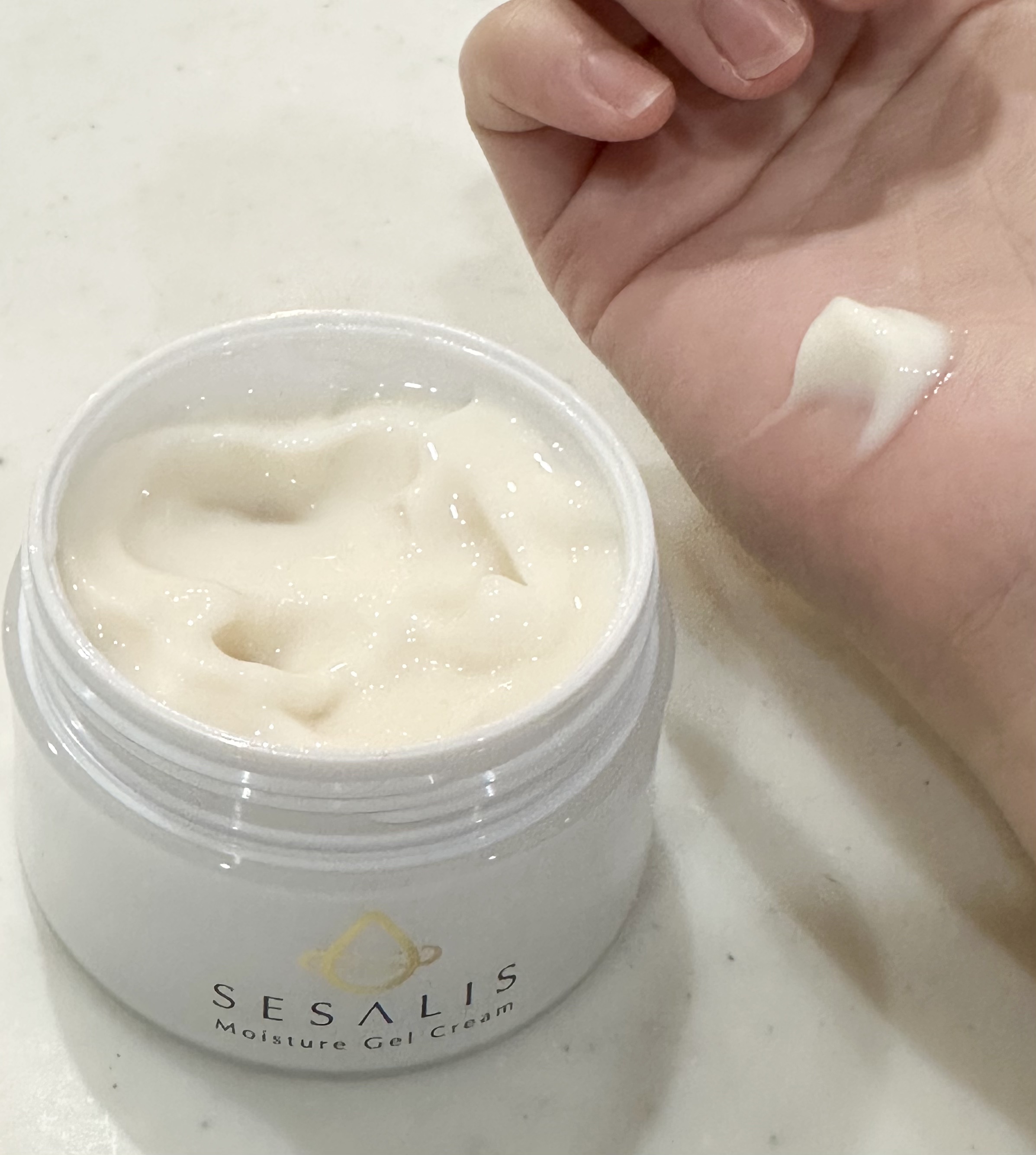 モイスチャージェルクリーム/SESALIS/フェイスクリームを使ったクチコミ（3枚目）