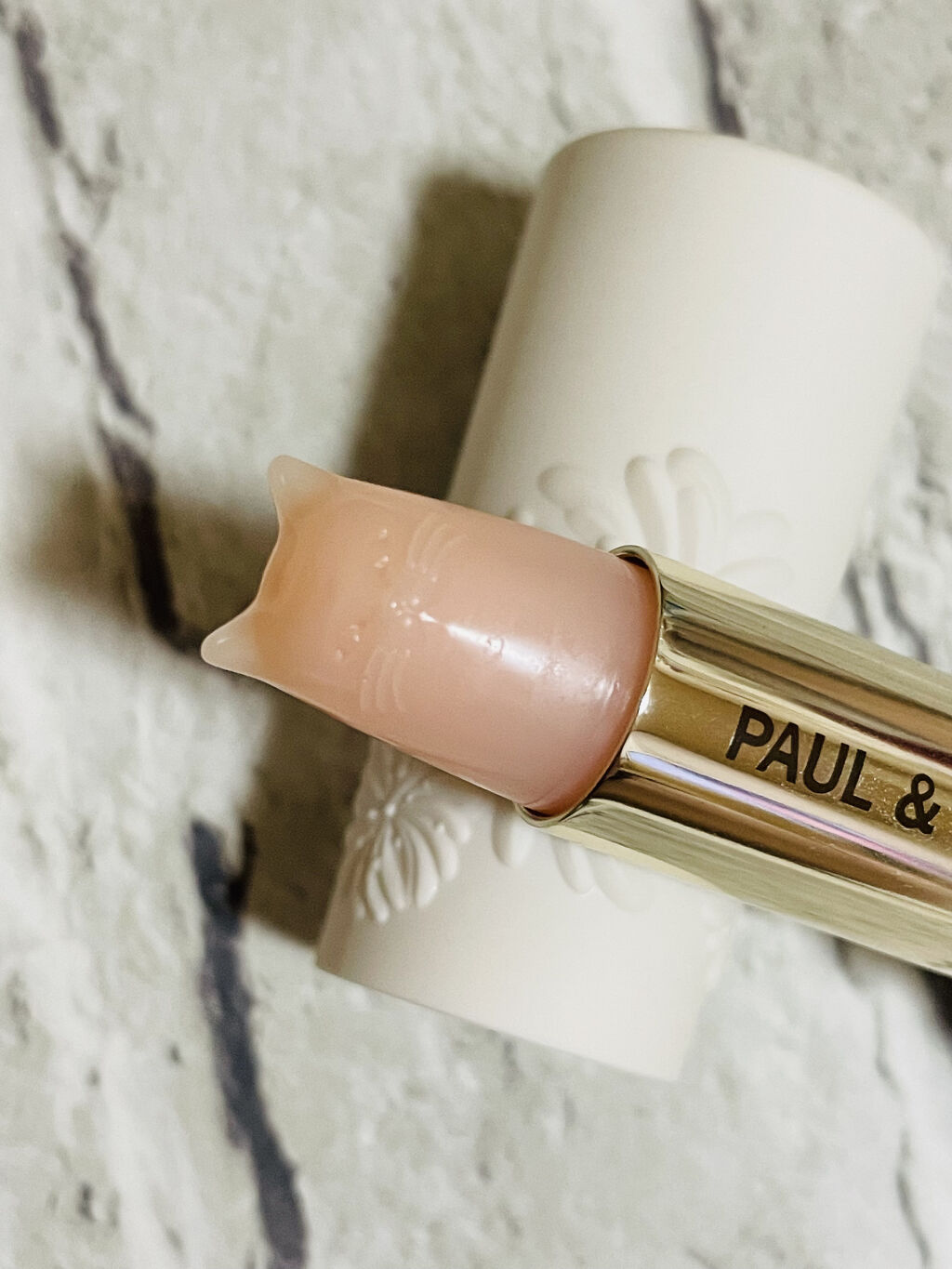 リップスティック トリートメント/PAUL & JOE BEAUTE/リップケアを使ったクチコミ（2枚目）