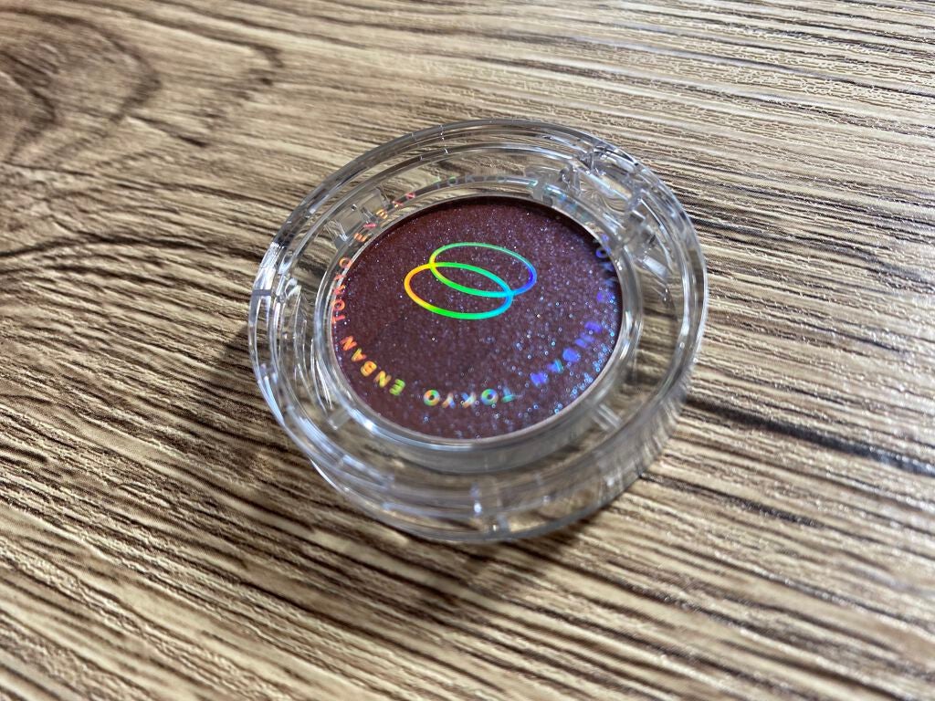マルチグリッターカラー/ENBAN TOKYO/単色アイシャドウを使ったクチコミ(2枚目)