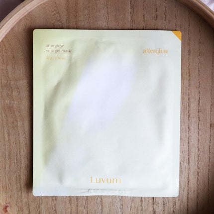 アフターグロウゆずビタCカプセルセラム/Luvum/ブースター・導入液を使ったクチコミ(5枚目)