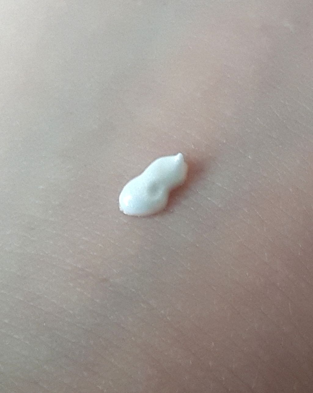 ライトリフレクタークリーム/LB/化粧下地を使ったクチコミ（3枚目）