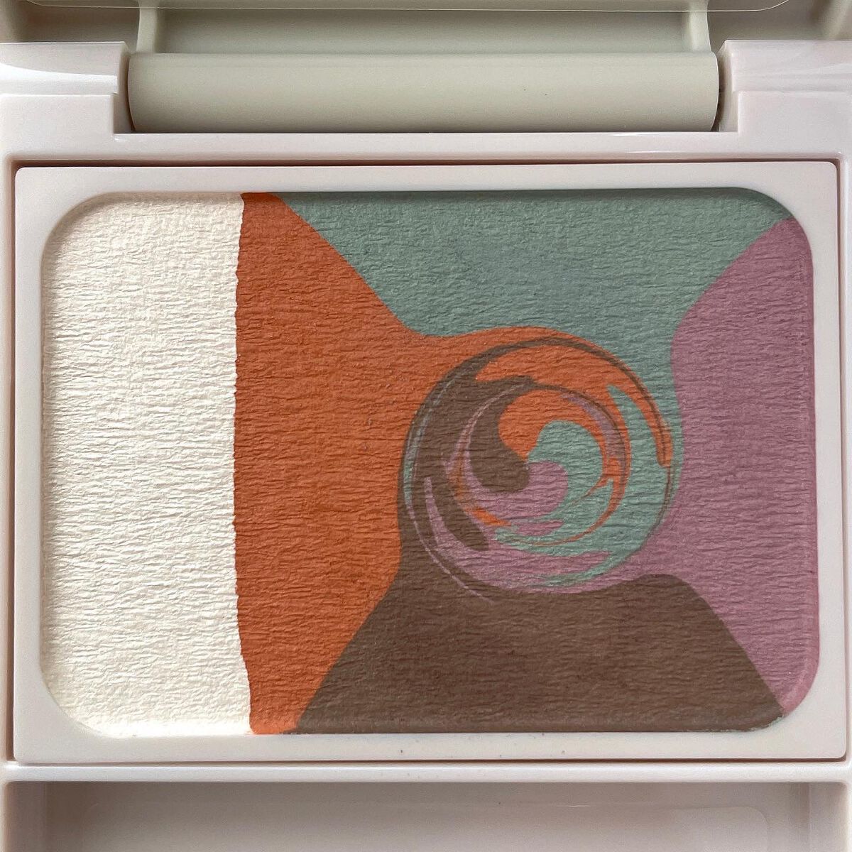 カラーブレンドアイブローマルチパレット/ディエム クルール/パウダーアイブロウを使ったクチコミ（3枚目）