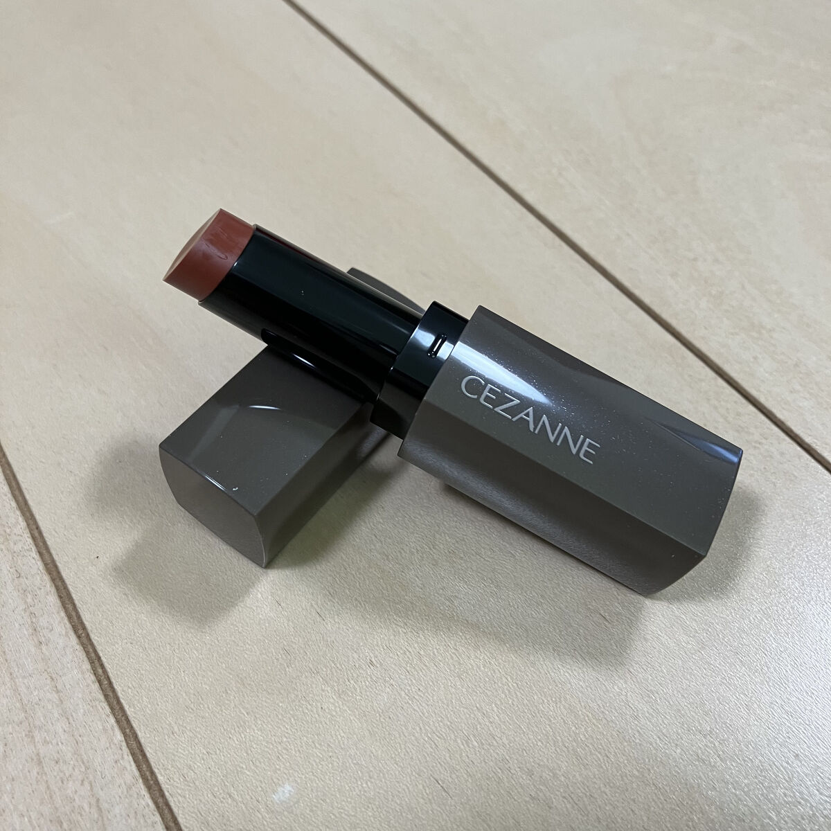 リップカラーシールド/CEZANNE/口紅を使ったクチコミ（2枚目）