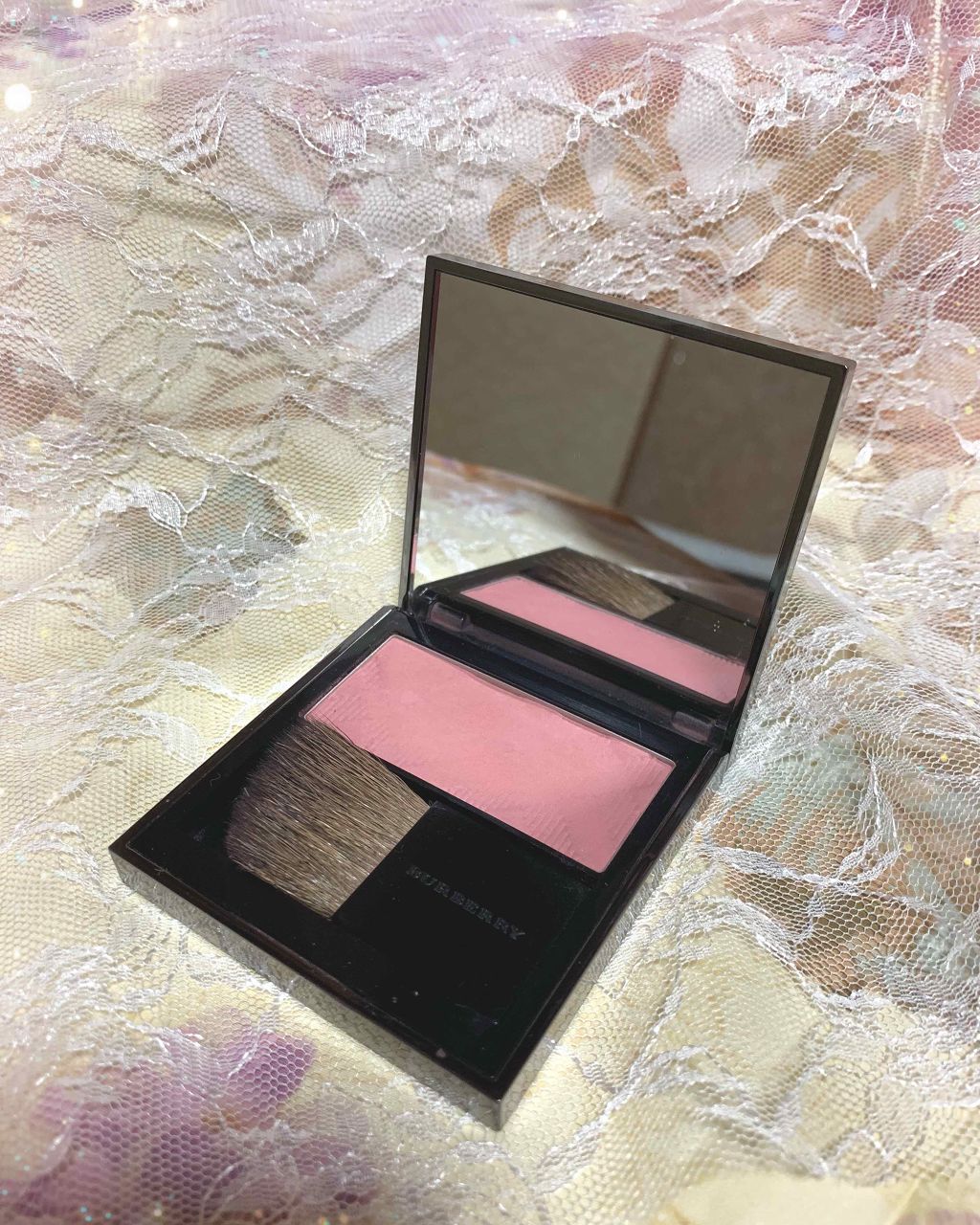 ライトグロウ/Burberry Beauty/パウダーチークを使ったクチコミ（1枚目）