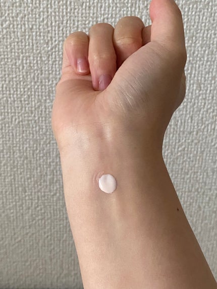 スキン PFCT UV フルイド/GIVENCHY/日焼け止めミルクを使ったクチコミ(4枚目)