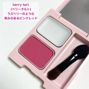 マットリップパウダー berry tart(ベリータルト)/WHOMEE/口紅を使ったクチコミ（3枚目）