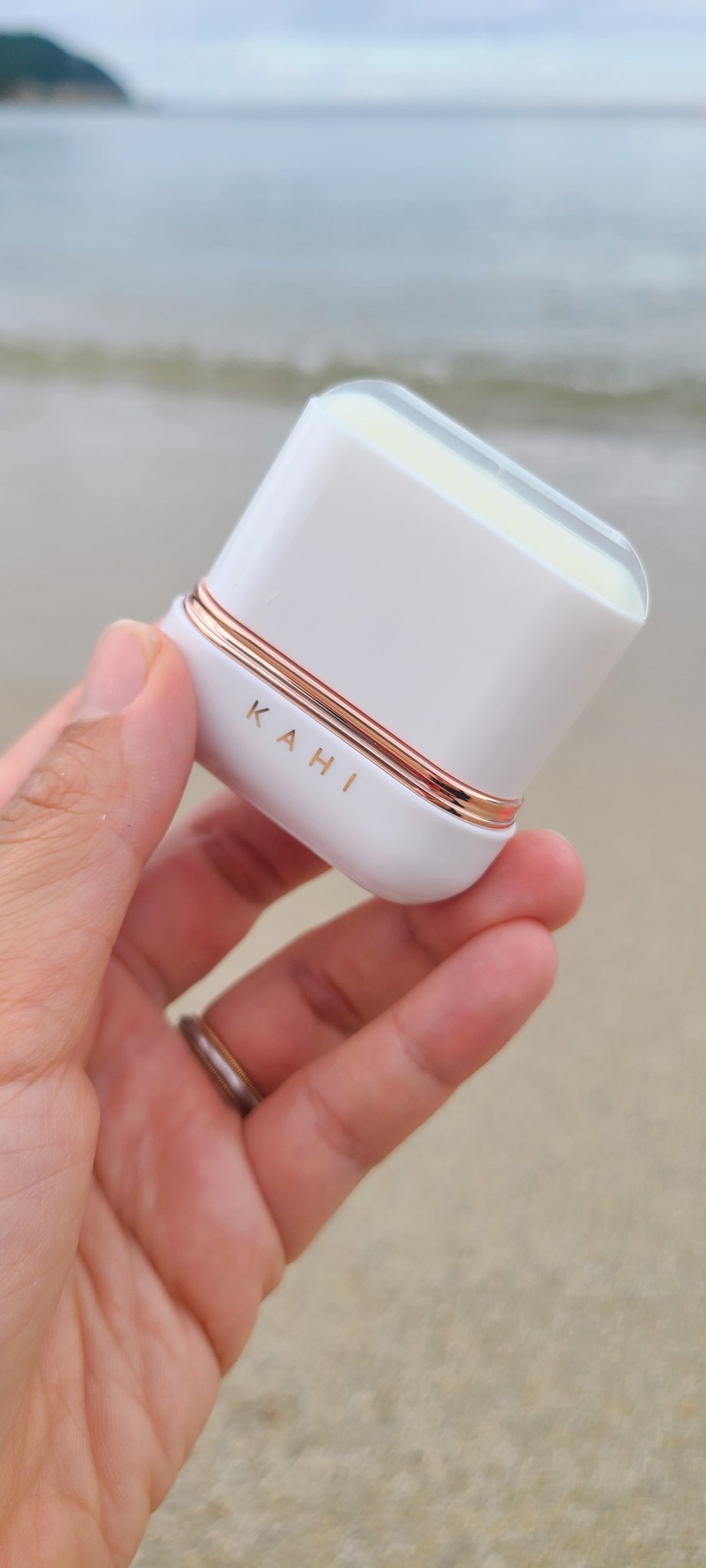 エアリーフィットサンスティック/KAHI/日焼け止めスティックを使ったクチコミ（2枚目）