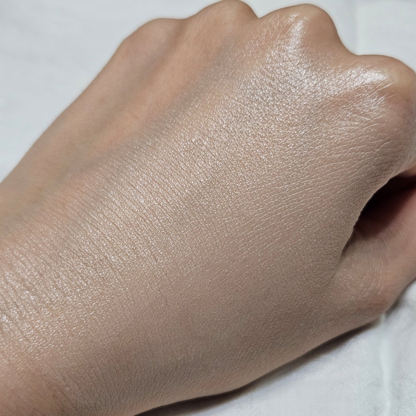 エッセンス スキングロウ ファンデーション/SHISEIDO/リキッドファンデーションを使ったクチコミ(6枚目)