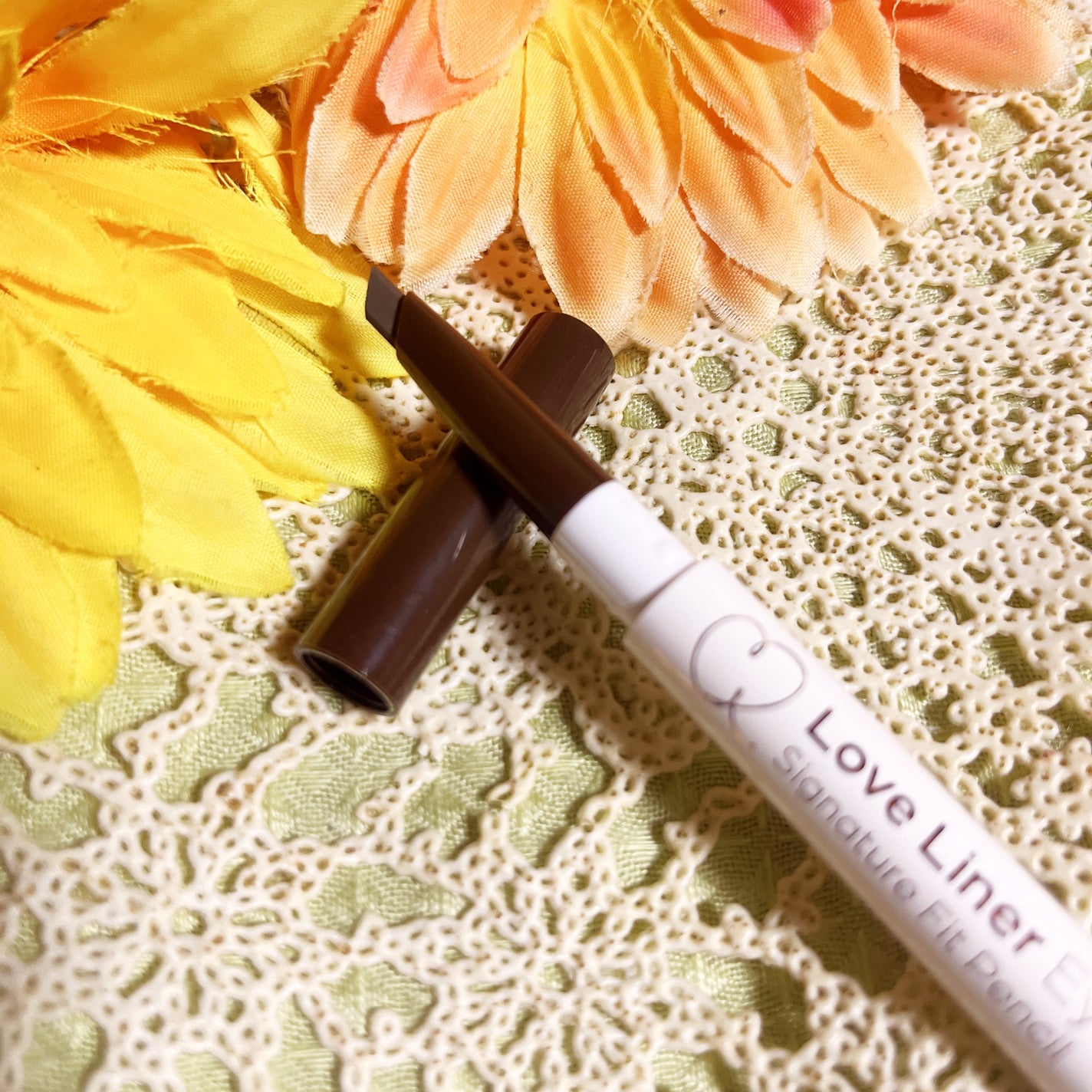 ラブ・ライナー シグネチャーフィットペンシル<アイブロウ>/ラブ・ライナー/アイブロウペンシルを使ったクチコミ(2枚目)