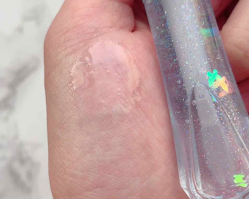 サムシングピュアブルー シマリング リップエッセンス/JILL STUART/リップケアを使ったクチコミ（3枚目）