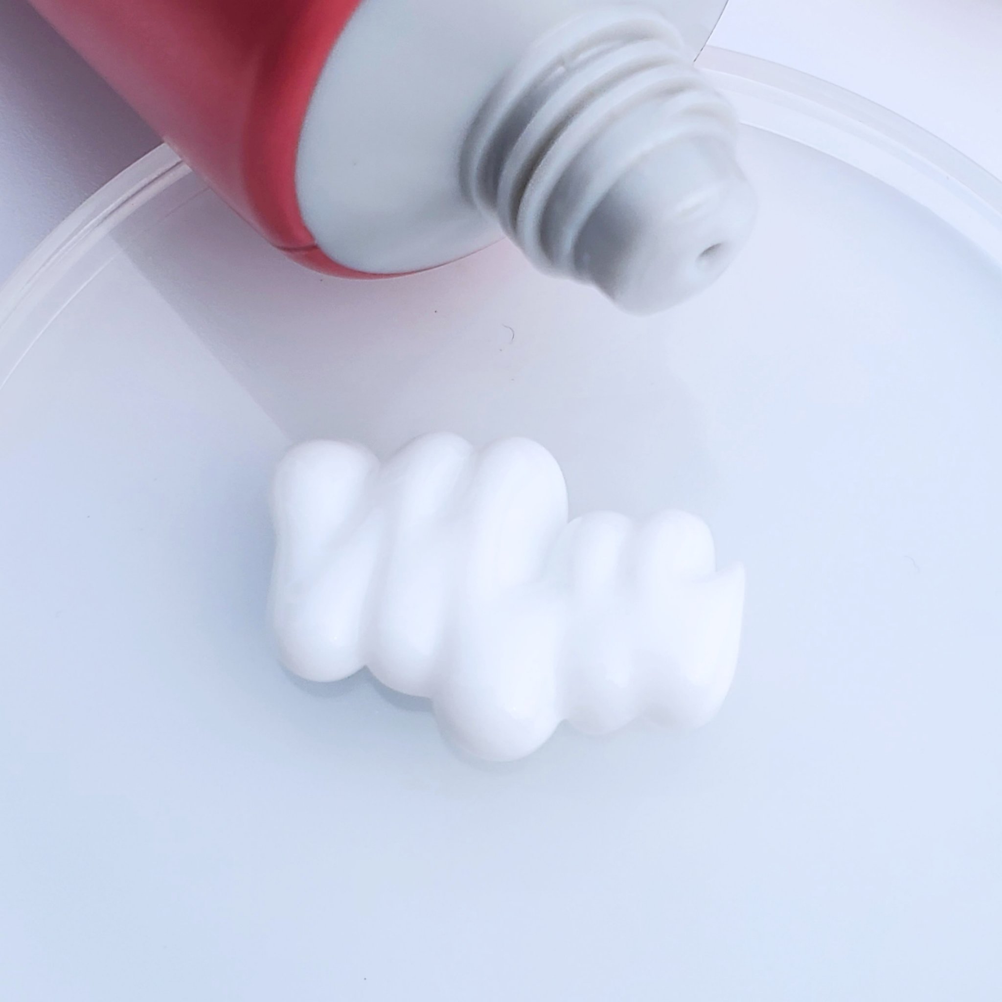 パフュームヘアエッセンス/JUL7ME/ヘアトリートメントを使ったクチコミ（3枚目）