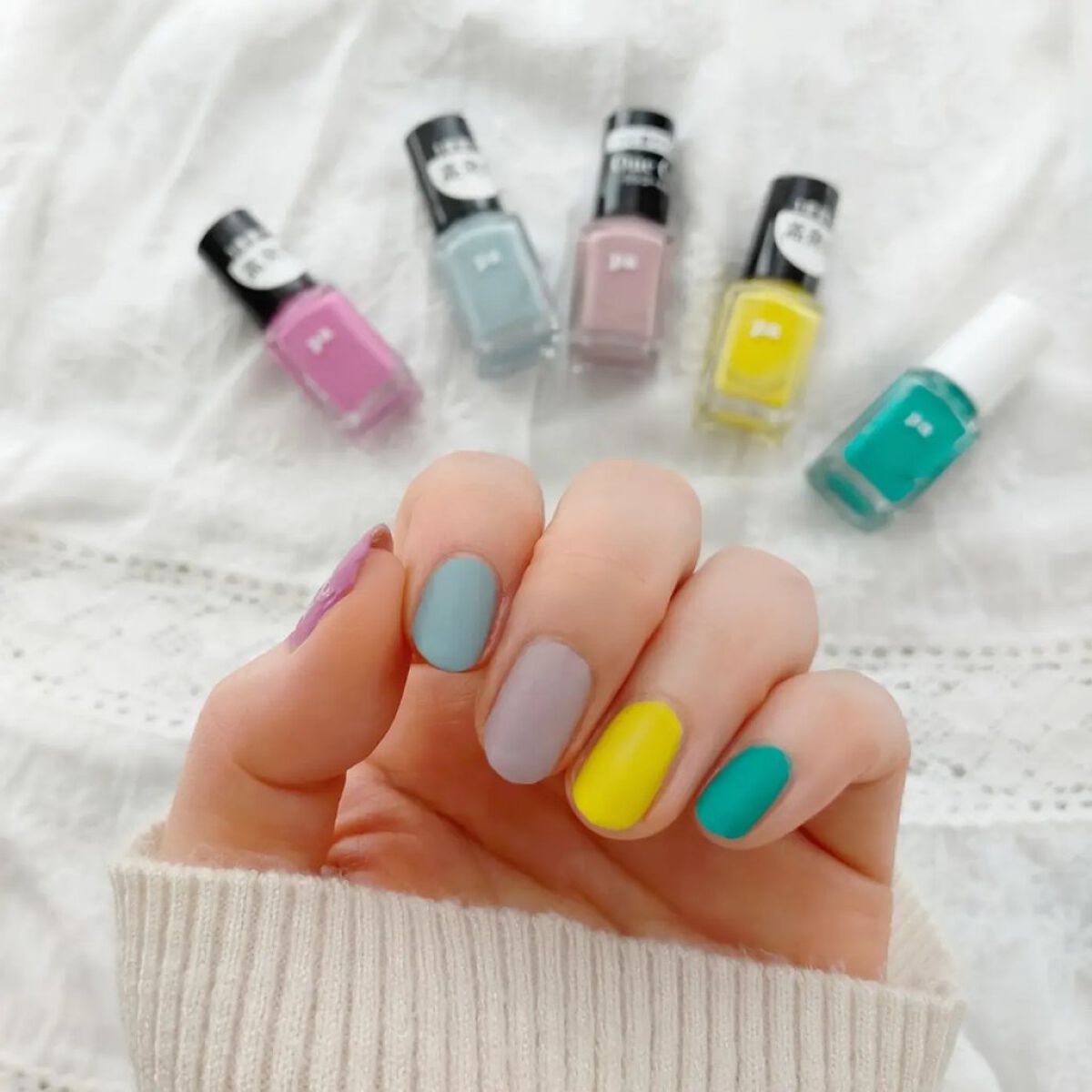 #セルフネイル,#シンプルネイル,#春ネイル,#配色ネイル,#マカロンネイルのネイルデザイン