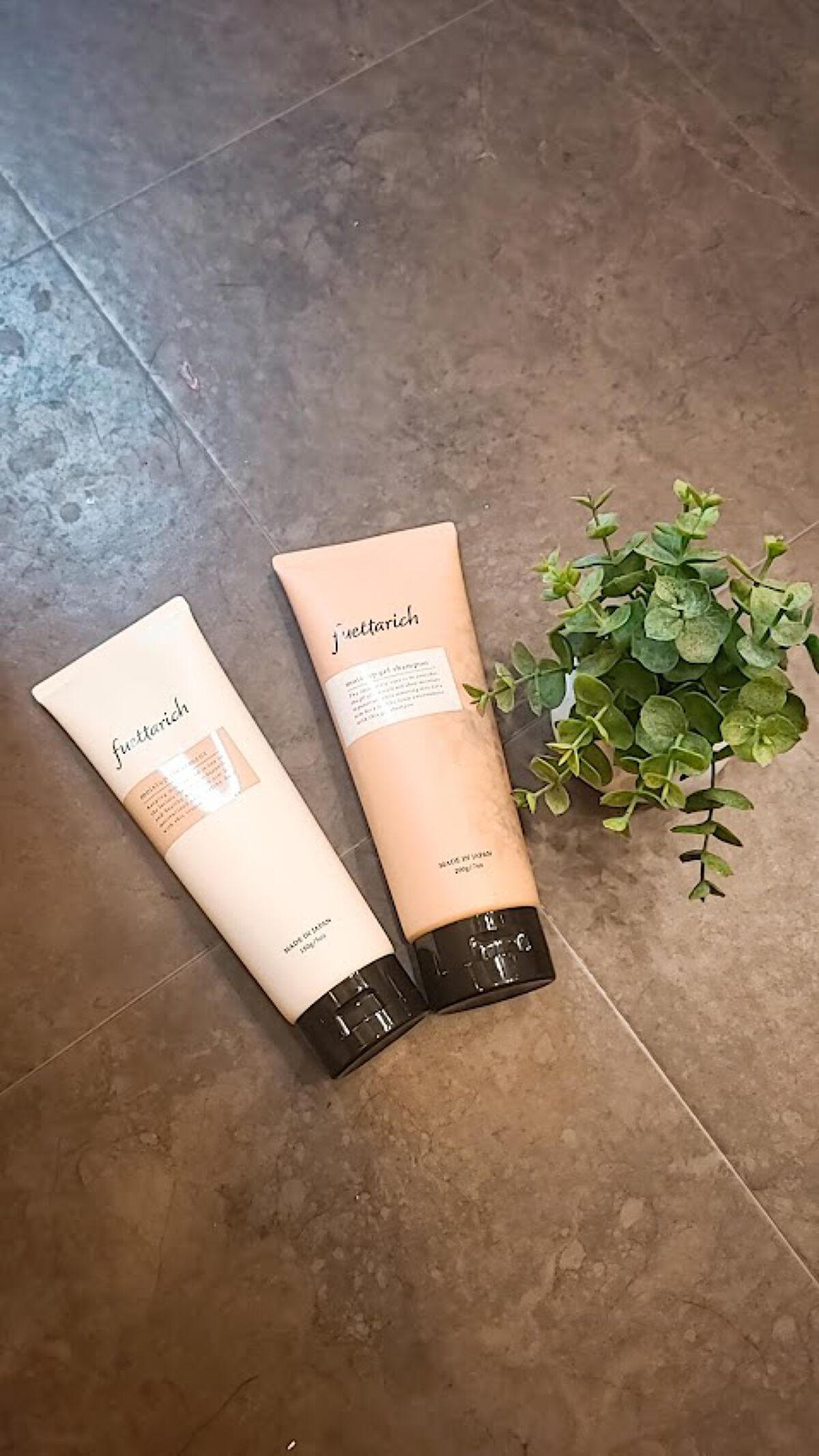 モイストアップ ジェル シャンプー/トリートメント/fuettarich (フエッタリッチ)/サロンシャンプーを使ったクチコミ(3枚目)