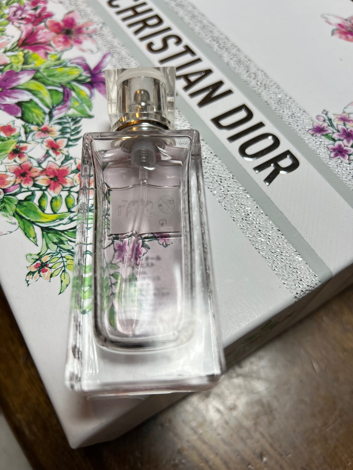 【旧】ミス ディオール ヘア ミスト/Dior/ヘアミストを使ったクチコミ(2枚目)