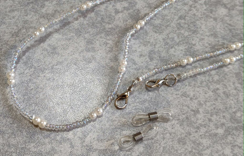 メガネストラップ（パール風タイプ）/DAISO/その他を使ったクチコミ（2枚目）