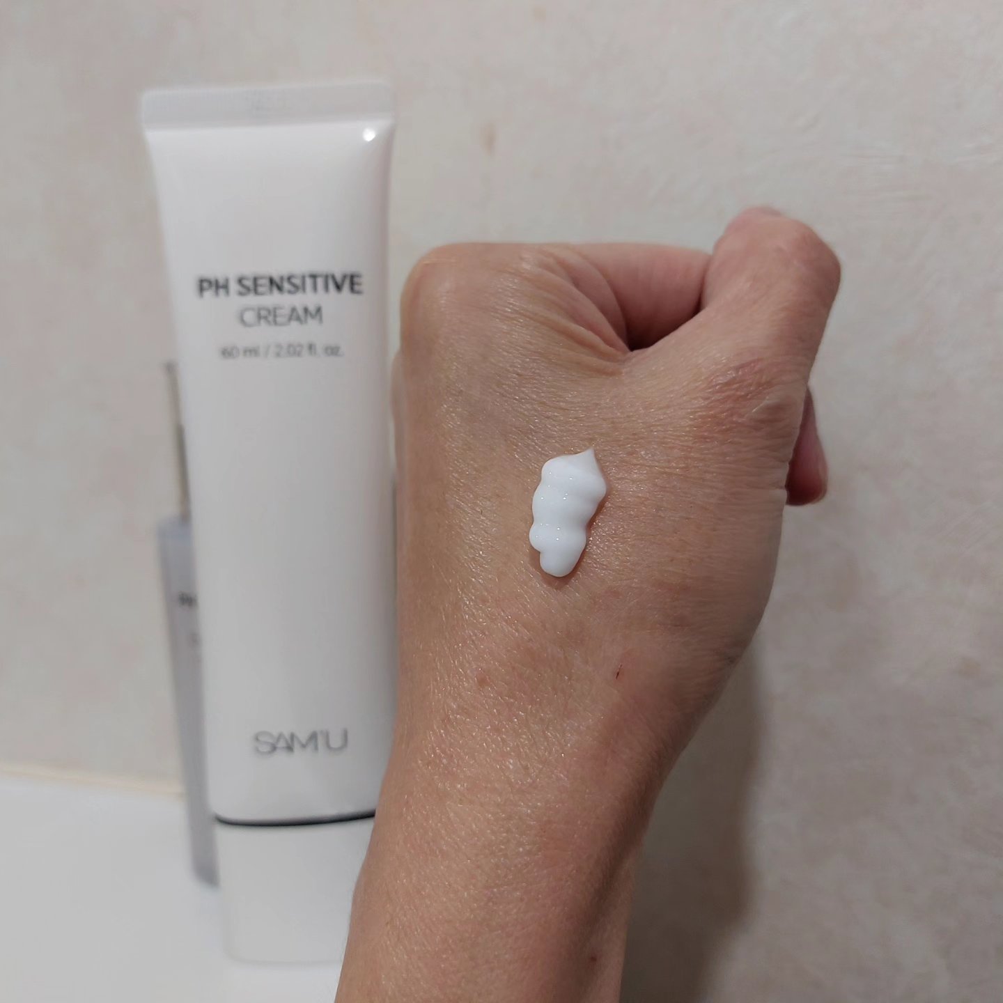 サミュ PHセンシティブフェイシャルトリートメント/SAM'U/美容液を使ったクチコミ（3枚目）