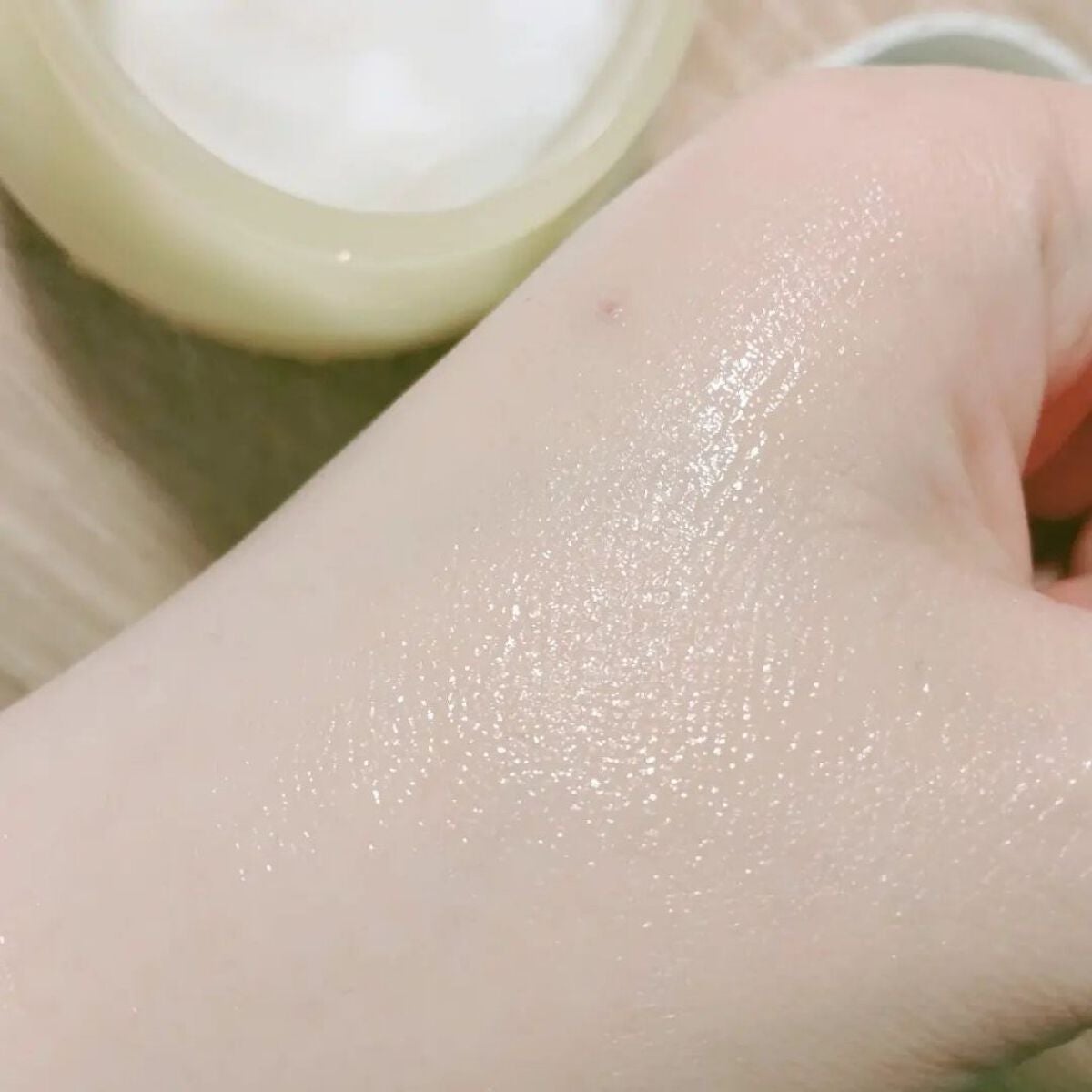 半熟ジュレクリーム/NUAN/フェイスクリームを使ったクチコミ(3枚目)