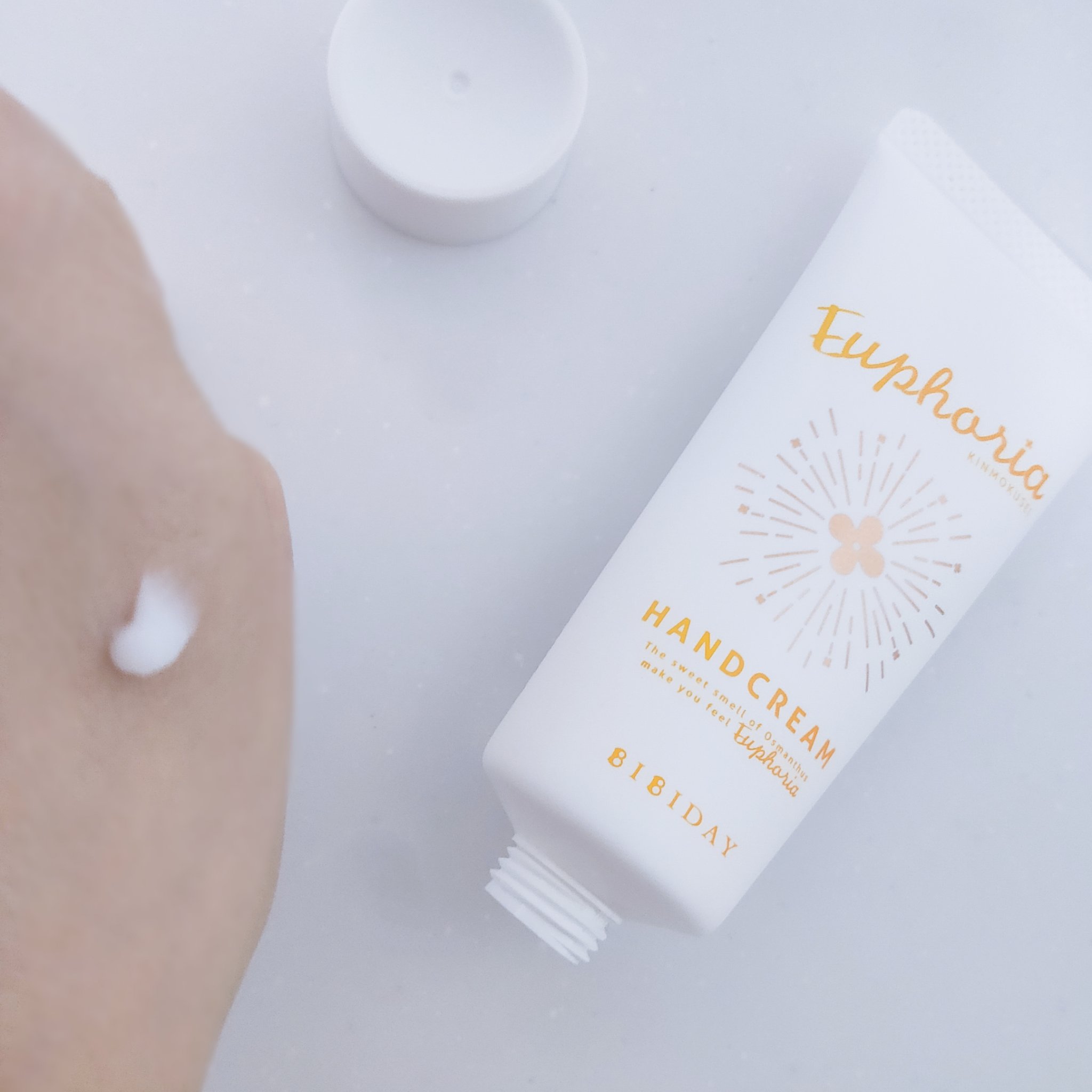 ユーフォリア・キンモクセイ ハンドクリーム/BIBIDAY/ハンドクリームを使ったクチコミ（2枚目）