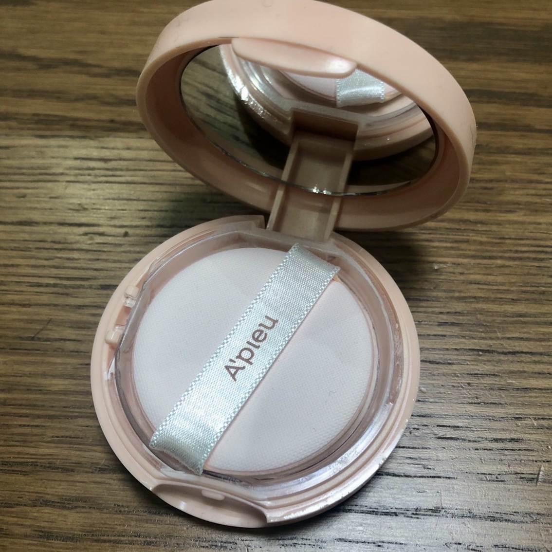 コスメコンシェルジュゆかのクチコミ「【A’pieuアピュー ジューシーパン ジェリーパウダー】

アピューのジューシーパンジェリー.....」（3枚目）