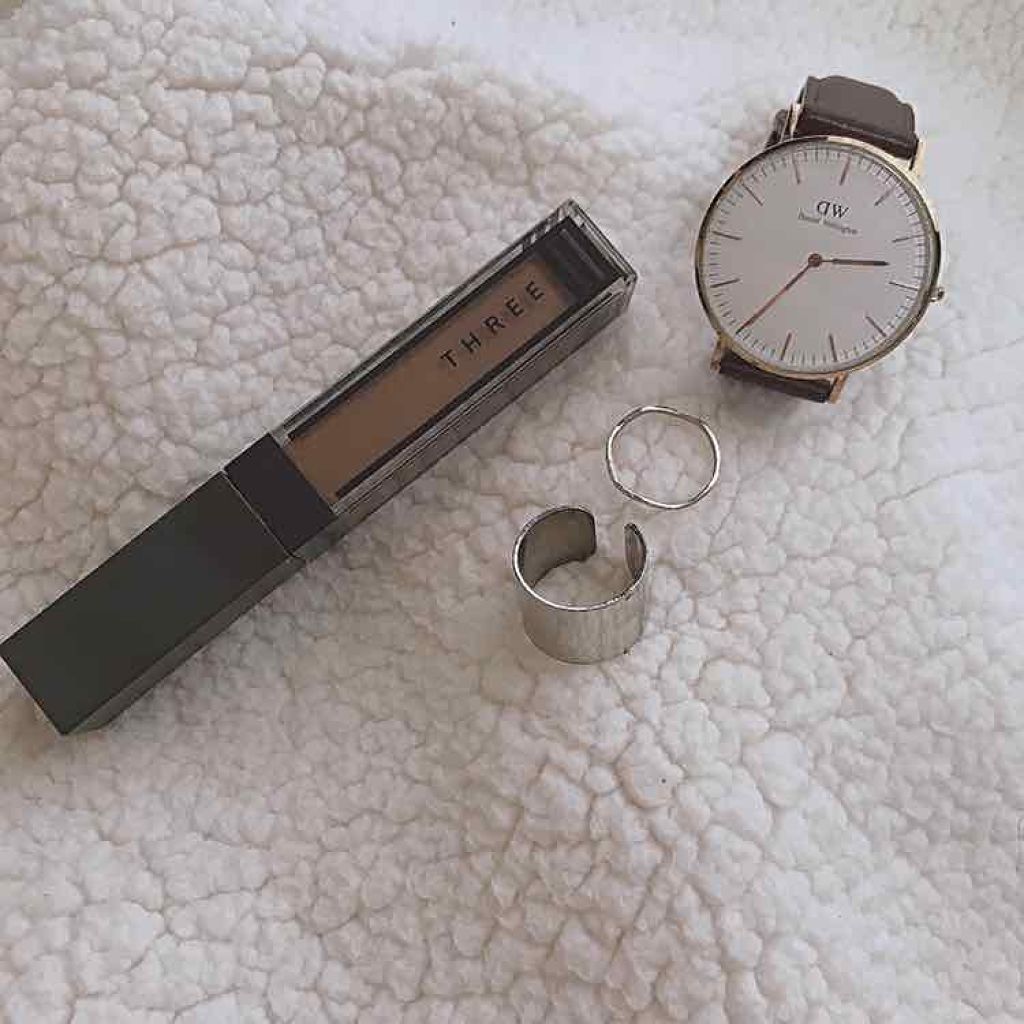 ウイスパーグロスフォーアイ/THREE/リキッドアイシャドウを使ったクチコミ（1枚目）