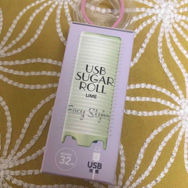 前髪命の方々におススメ。
持ち運べるヘアーカーラー🦱
「USB SUGAR ROLL（32mm)」

ぷらぷら🚶‍♂️お散歩してて見つけました♬

私は前髪がカールしてないと
一日中ずーんと気持ちが落ち