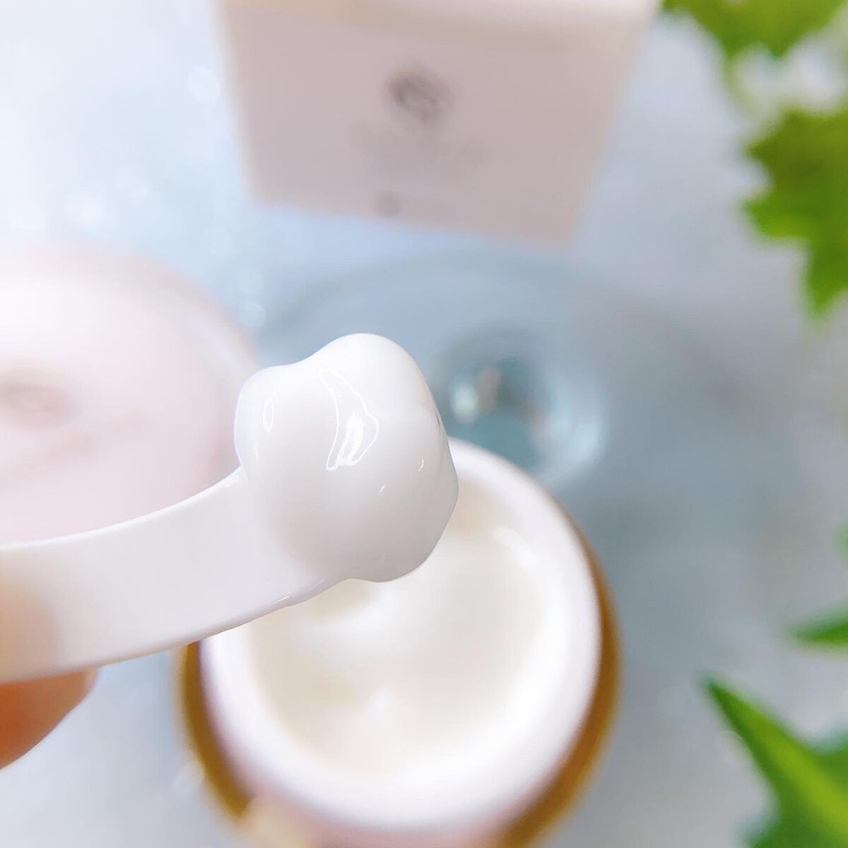 セルディアモイスチャーゲル/ESSKIA/美容液を使ったクチコミ（2枚目）