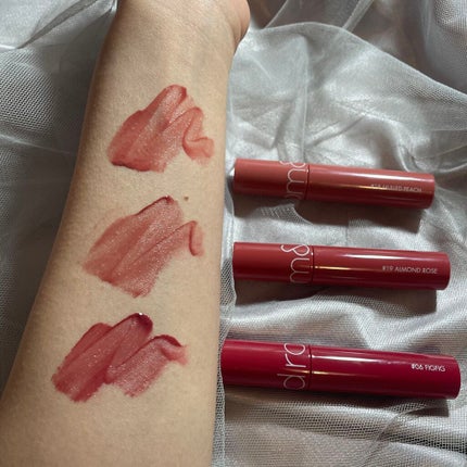 ジューシーラスティングティント/rom&nd/リップティントを使ったクチコミ(2枚目)