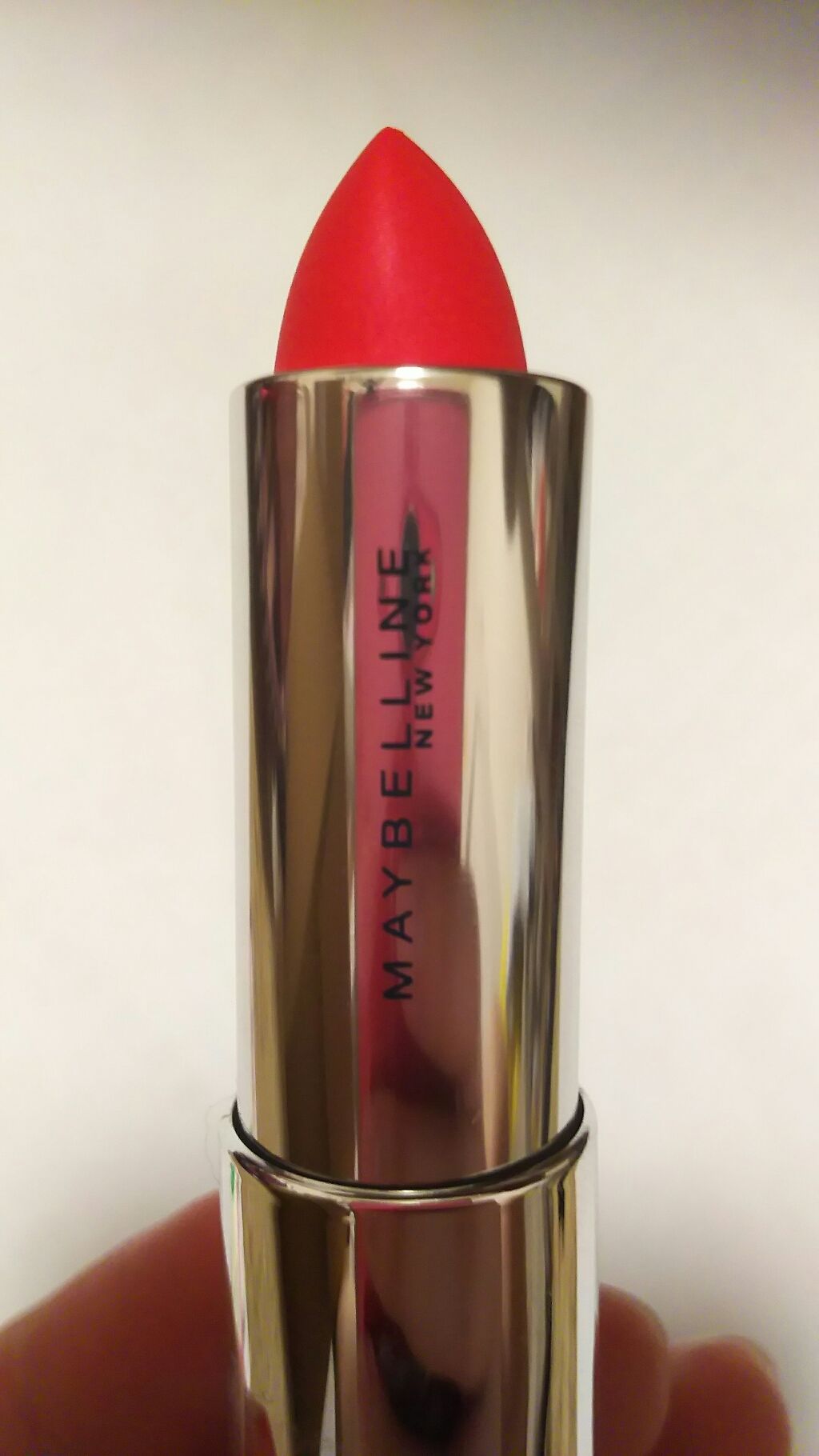 カラーセンセーショナル リップスティック A  RS637 フューシャ ローズ/MAYBELLINE NEW YORK/口紅を使ったクチコミ（1枚目）
