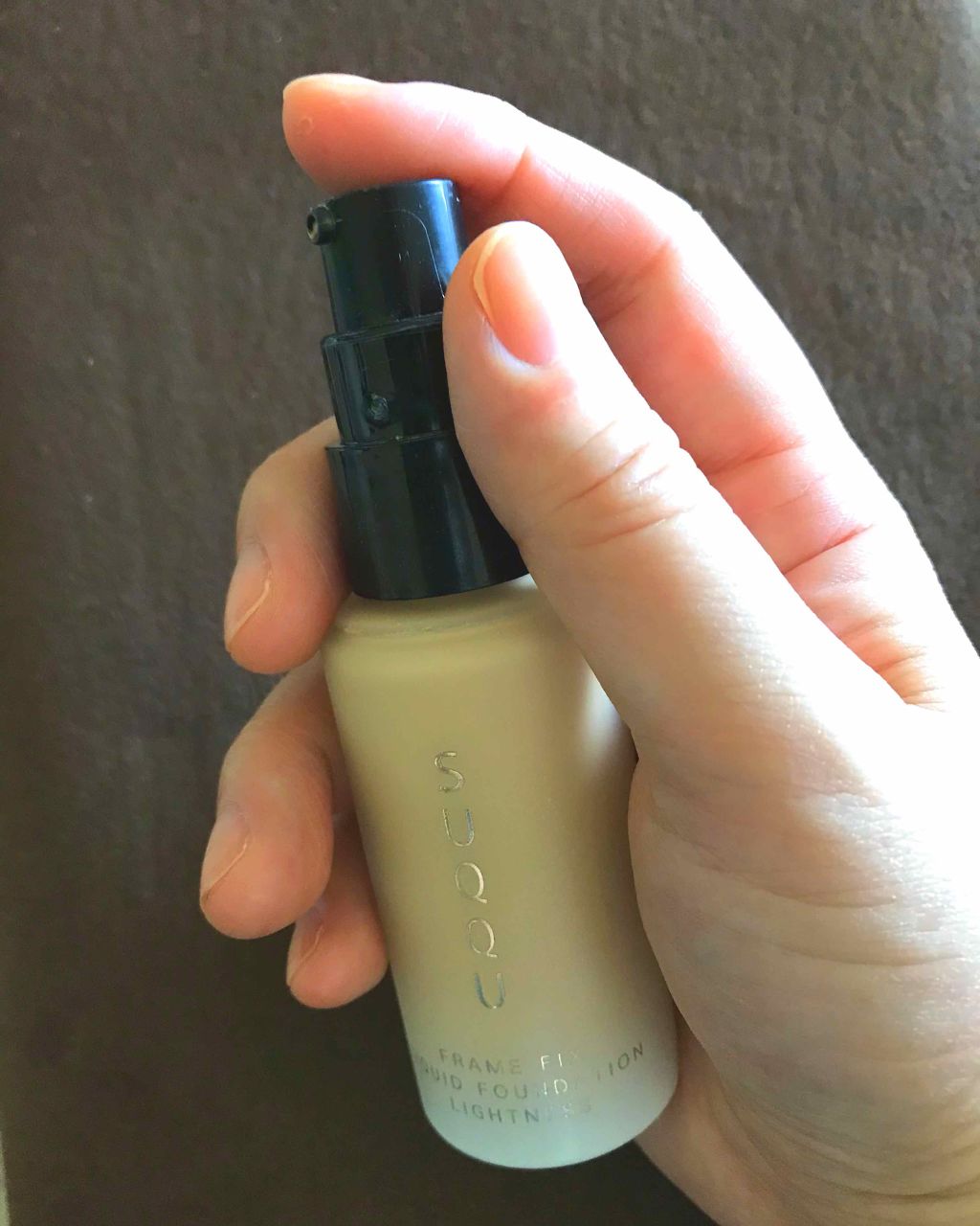 フレーム フィックス リキッド ファンデーション ライトネス/SUQQU/リキッドファンデーションを使ったクチコミ(1枚目)