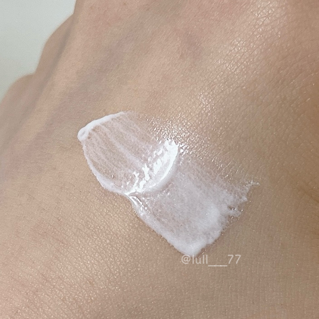 ビオレUV アクアリッチ ライトアップエッセンス/ビオレ/日焼け止めクリームを使ったクチコミ（2枚目）