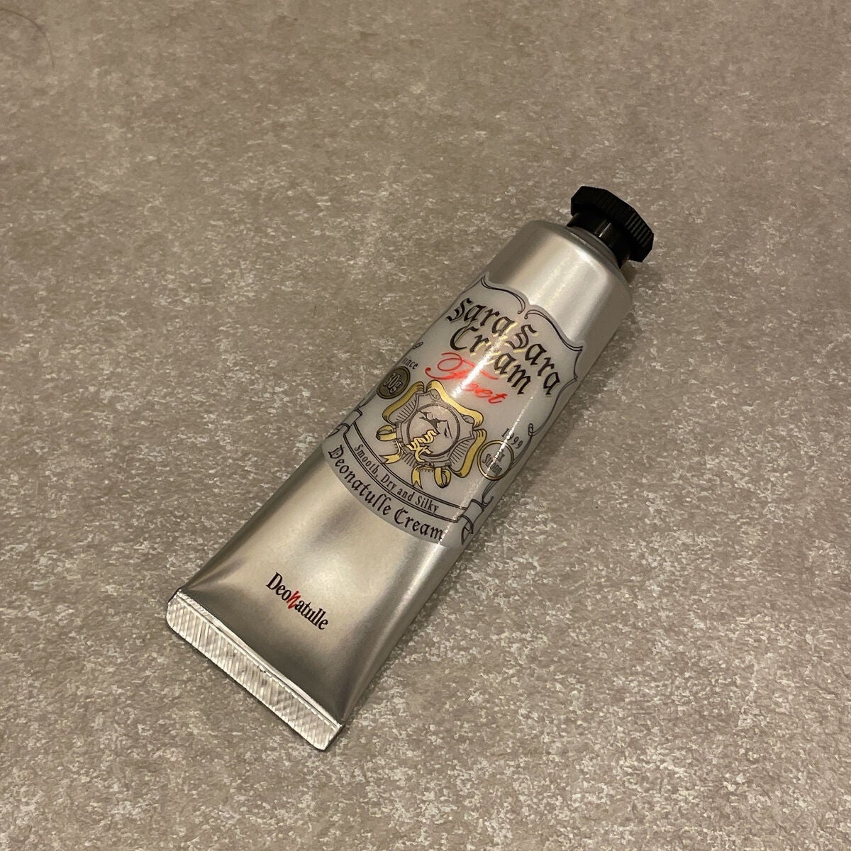 薬用足指さらさらクリーム/デオナチュレ/デオドラント・制汗剤を使ったクチコミ(1枚目)