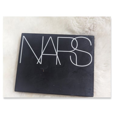 ヴォワヤジュールアイシャドウパレット/NARS/パウダーアイシャドウを使ったクチコミ（3枚目）