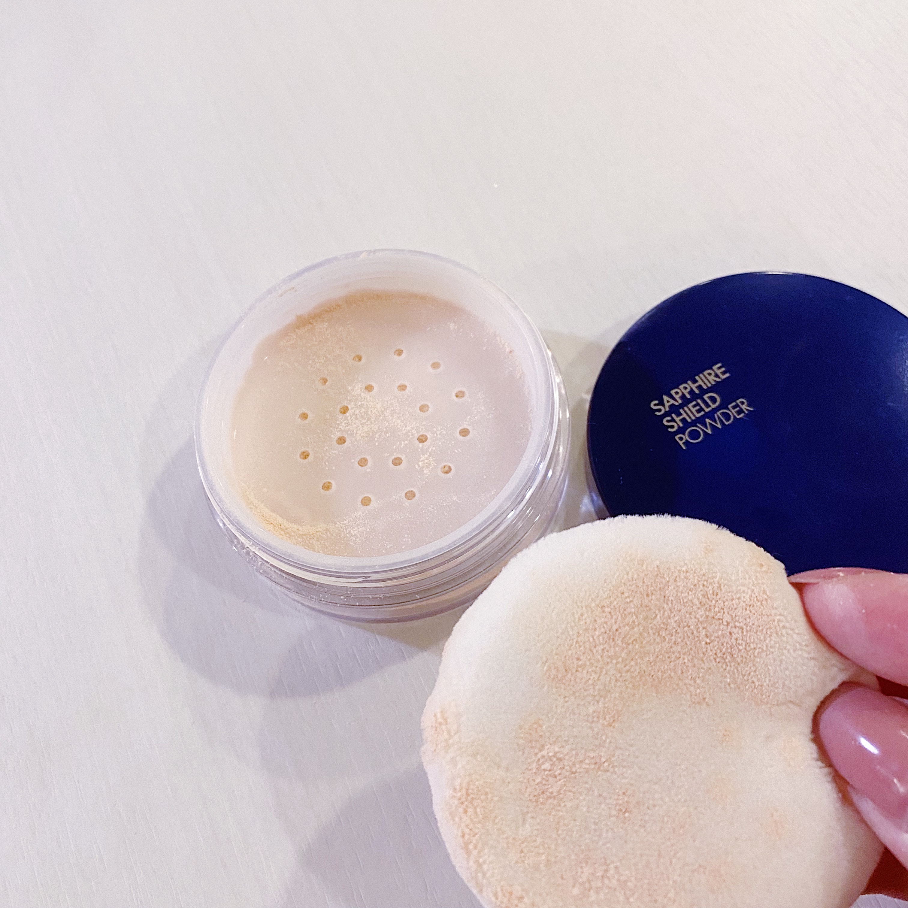 ＋By lilay サファイアシールドパウダー/LILAY/ルースパウダーを使ったクチコミ（2枚目）